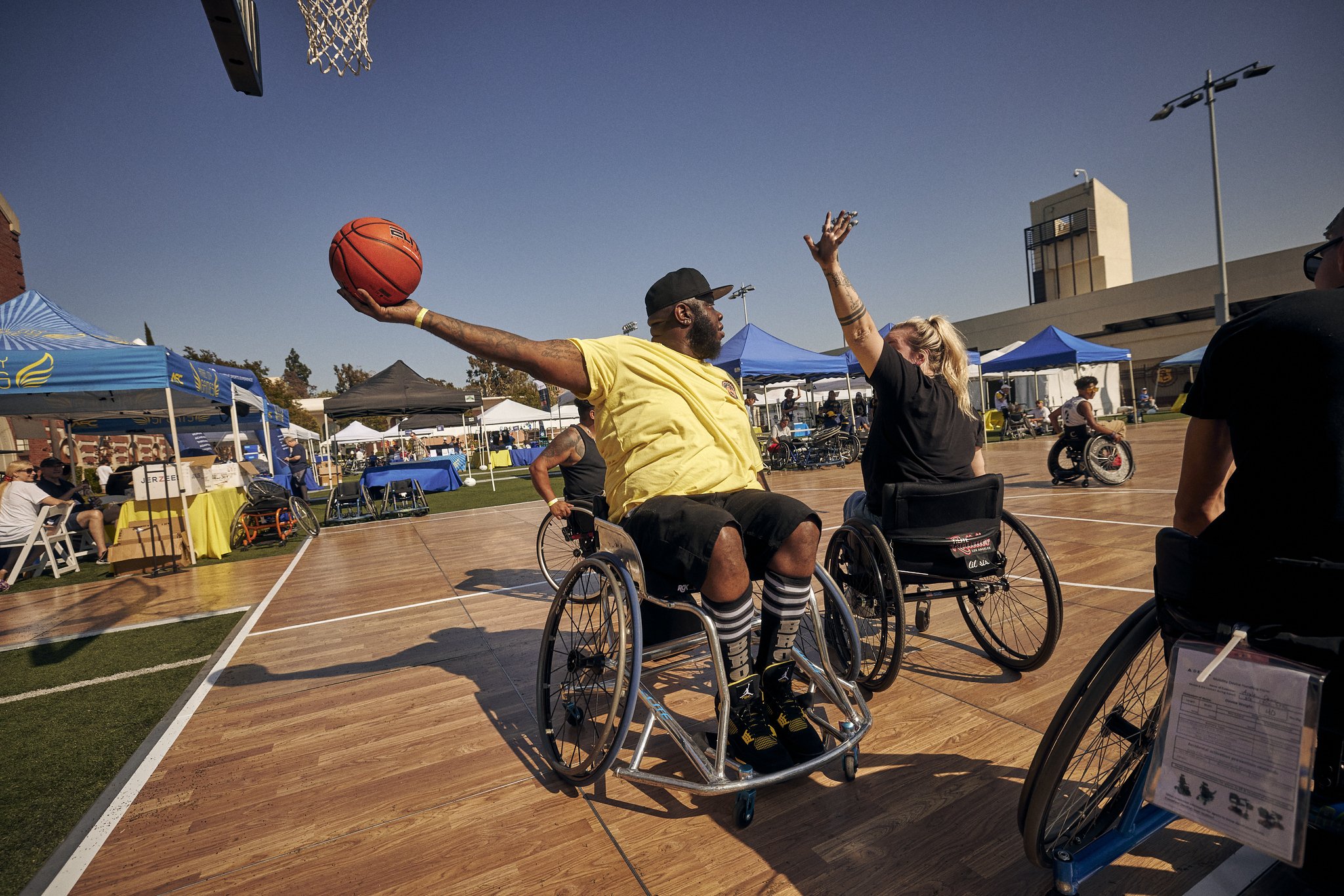 确保球员在 确保球员在